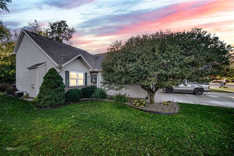 kankakee il homes for sale|Kankakee, IL Real Estate & Homes for Sale .